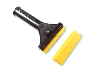 Ettore Scrapemaster 94mm with double edge blade